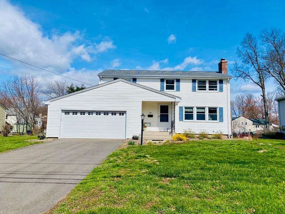 House for Rent: $4200/mo (4 beds, 2.5 baths, 1,828 Square Feet)