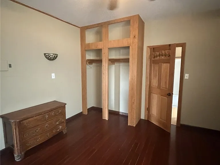 546 California Ave — Photo 12