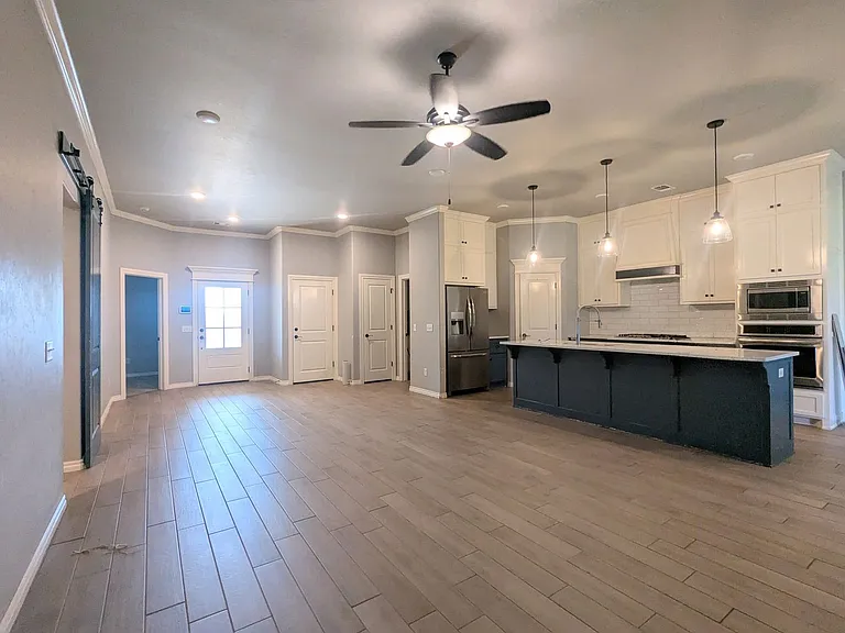 15808 Iron Ridge Rd — Photo 3