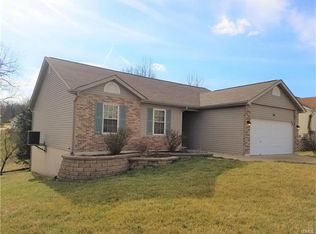 716 Santschi Dr, Herculaneum, MO 63048