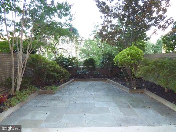 5th image of 1401 N Oak St APT G4