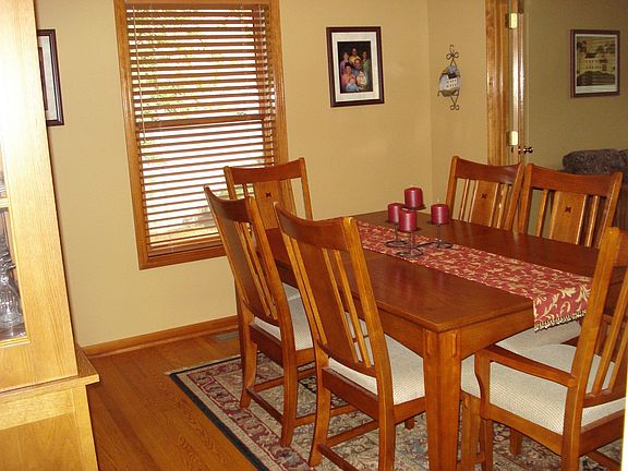 Dining Room-Wood Blinds