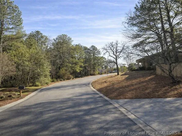1417 Carnsmore Dr, Fayetteville, NC 28304