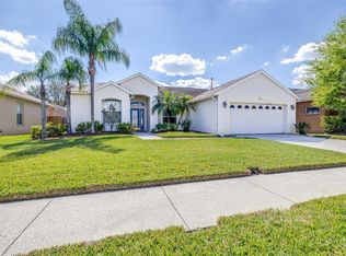 4313 Brooke Dr, Valrico, FL 33594