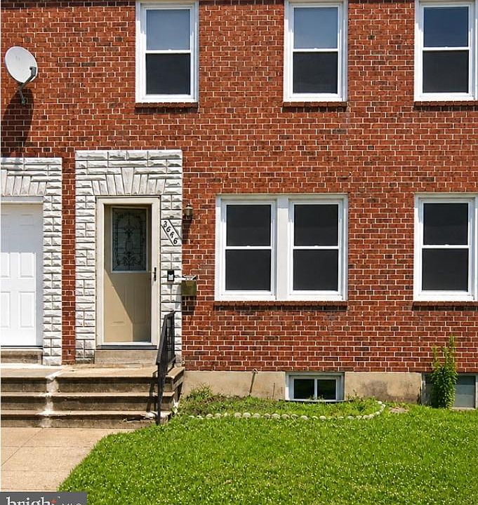 1st image of 3646 Dudley Ave