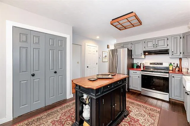 4 Hillrise Ln — Photo 16