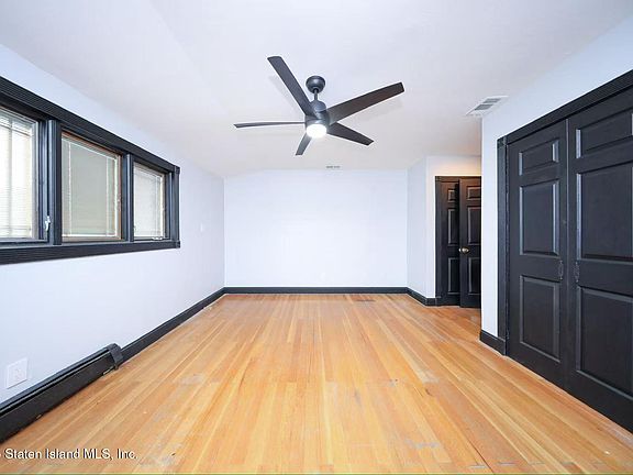 3rd image of 9 Linda Ave