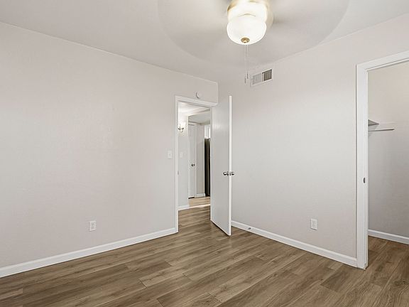 4th image of 10604 Springwood Dr #D
