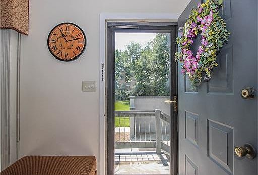 4th image of 135 Linda Ln #135
