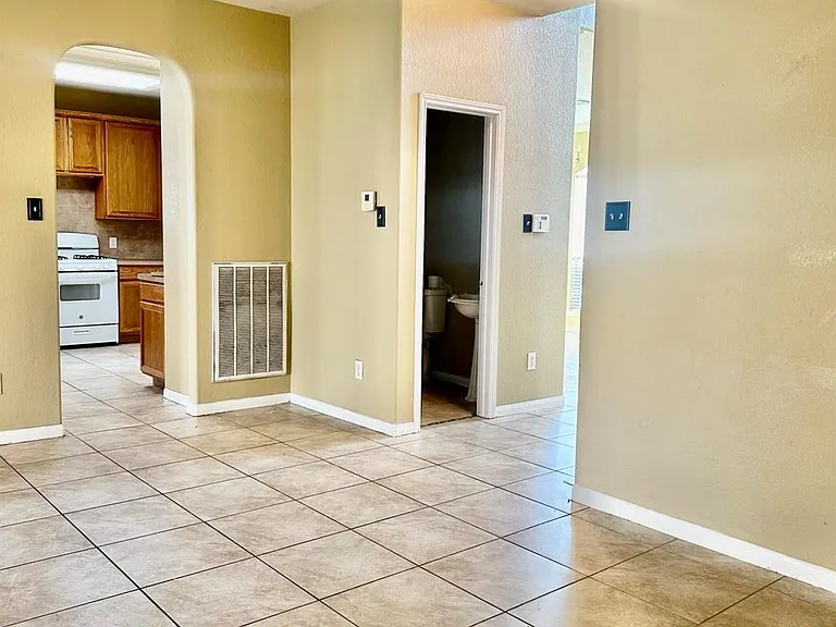 1322 Magnolia Dale Dr — Photo 12
