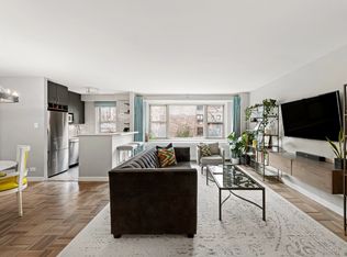 2 Charlton St APT 5A, New York, NY 10014