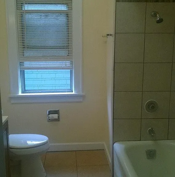 3685 E 147th St #DOWNSTAIRS — Photo 1