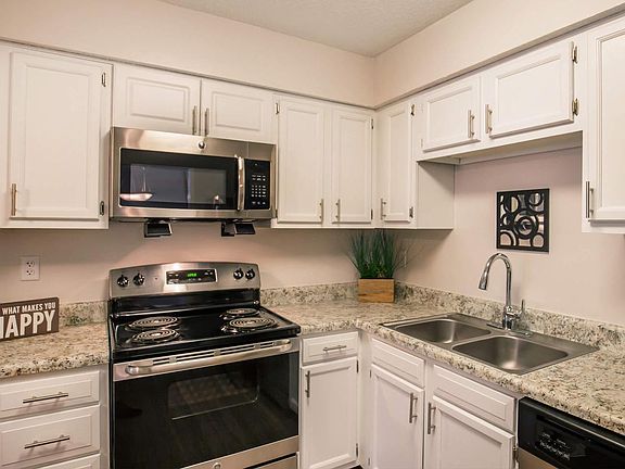 STAINLESS STEEL APPLIANCES
