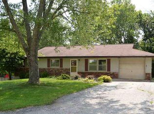 2116 Windwood Dr, Bedford, IN