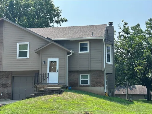 17405 E 41st Ter S, Independence, MO 64055