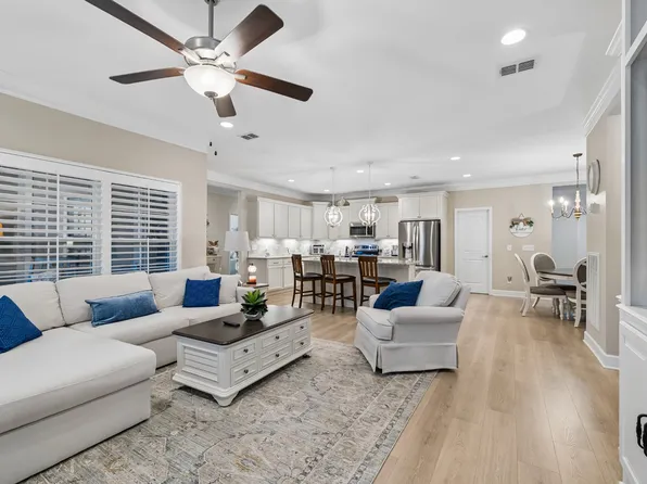 2538 Stonecenter Ln, Murfreesboro, TN 37128