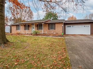10623 Charney Ave NW, Uniontown, OH 44685