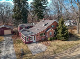 8564 Lakeview Dr, Lexington, MI 48450