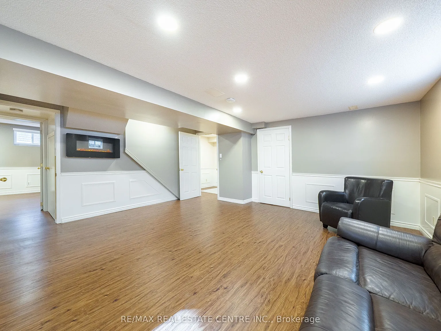 2 bed, $1,650 — Photo 4