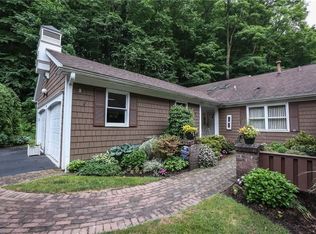 508 Panorama Trl, Rochester, NY 14625