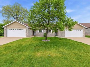1678A Drum Corps Dr, Menasha, WI 54952