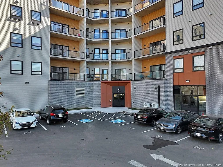1333 Main St #414 — Photo 21