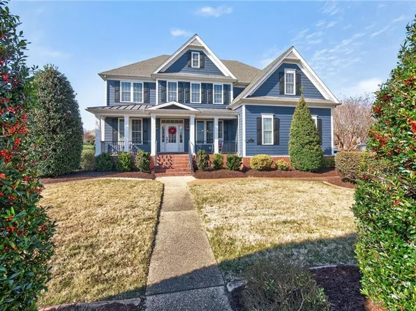 3115 Summerhouse Dr, Suffolk, VA 23435