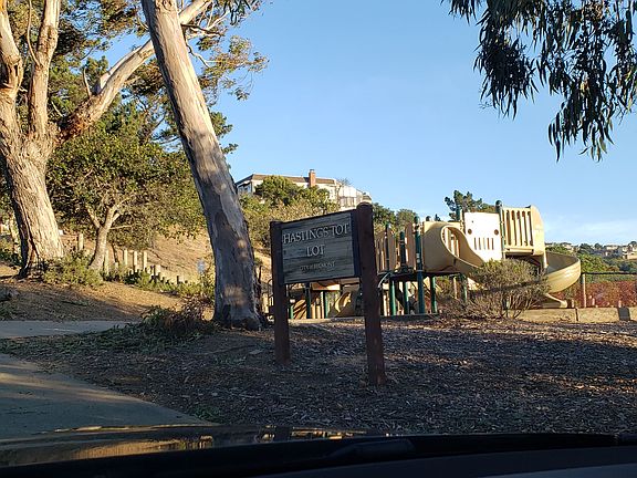 5th image of 2409 Hastings Dr