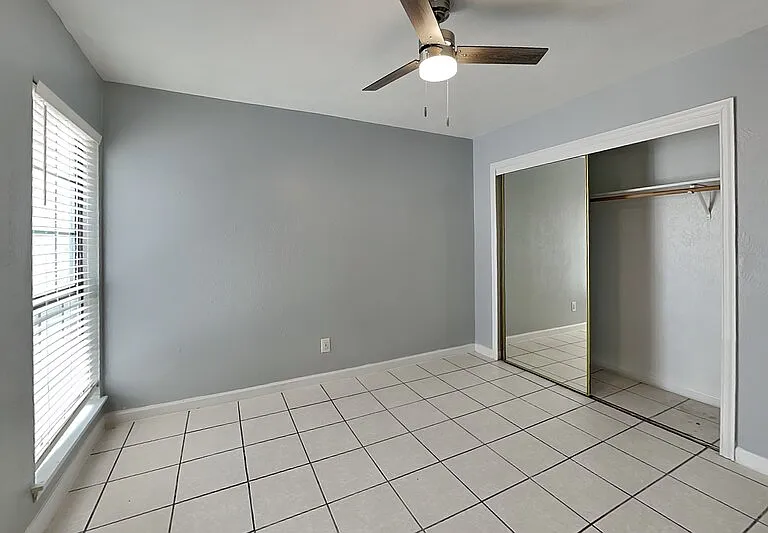 420 Dollins St — Photo 8