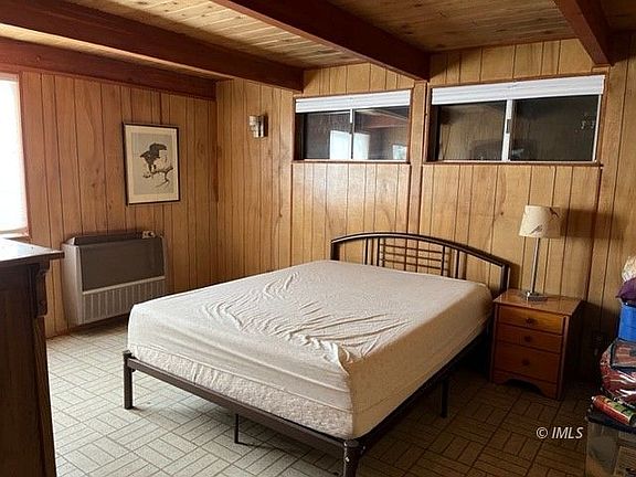 4th image of 3004 Glacier Lodge Rd