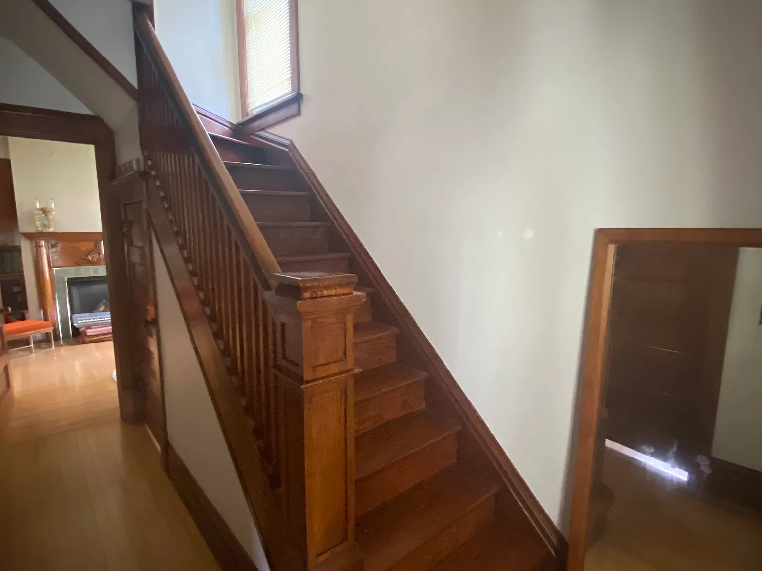 3 bed, 1.5 bath, 1728 sqft, $2,200 — Photo 3