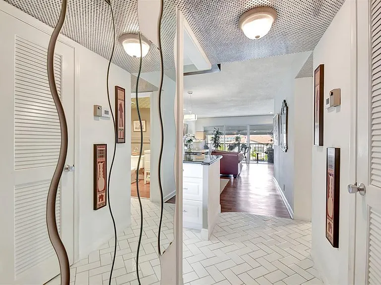 4070 Tivoli Ct #307 — Photo 8