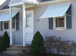 129 Amostown Rd, West Springfield, MA 01089