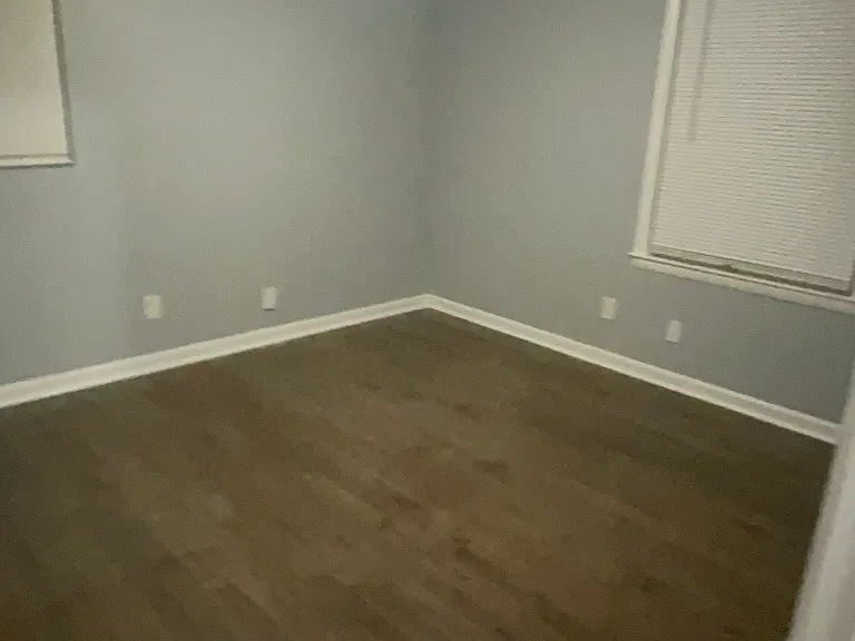 8206 Sussex Dr — Photo 6