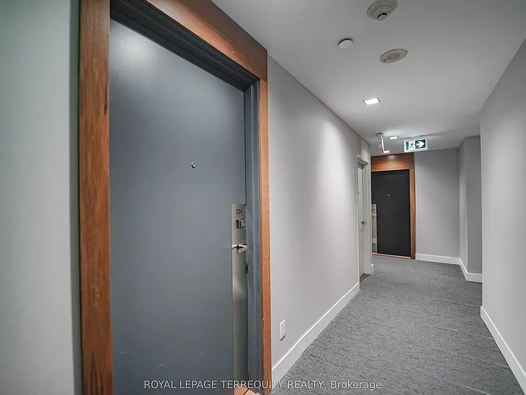 75 The Donway W #204 — Photo 13