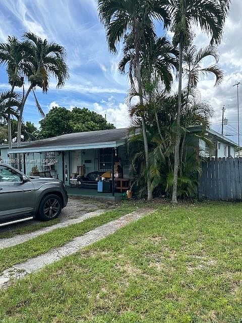 2nd image of 7350 SW 11th St
