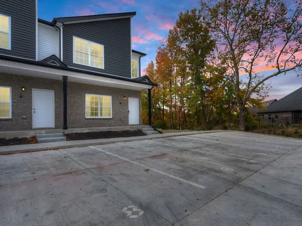 156 Excell Rd, Clarksville, TN