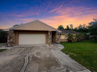 304 SHADOW OAK DRIVE, CASSELBERRY, FL 32707