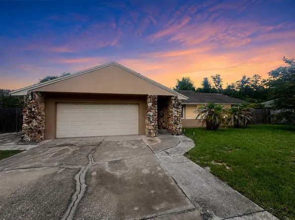 304 SHADOW OAK DRIVE, CASSELBERRY, FL 32707