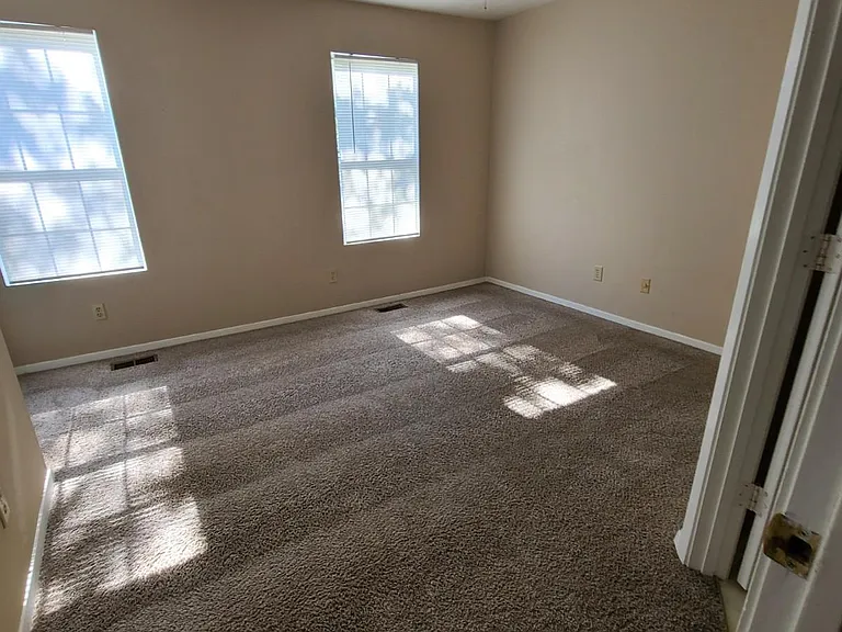 2937 Aspen Woods Entry — Photo 9