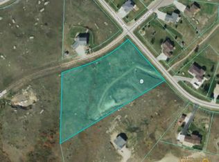 2483 Wildhorse Dr, Rapid City, SD 57703