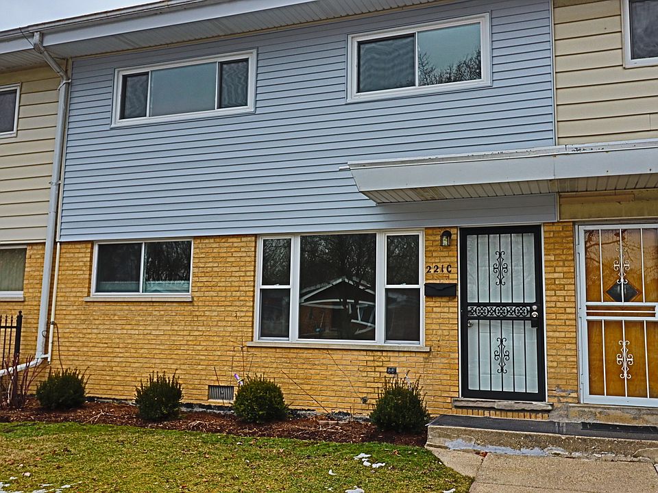 1st image of 221 Brown Ave #C