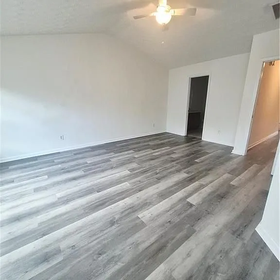 2517 Emma Way — Photo 11