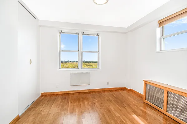 Sold by Brown Harris Stevens | media 20