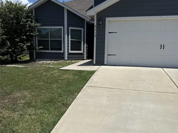 8512 Buck Mountain Pass, Fort Worth, TX 76179