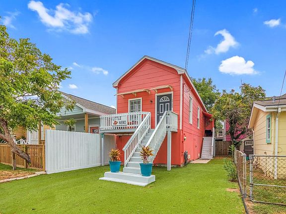 3rd image of 1725 Avenue N 1/2