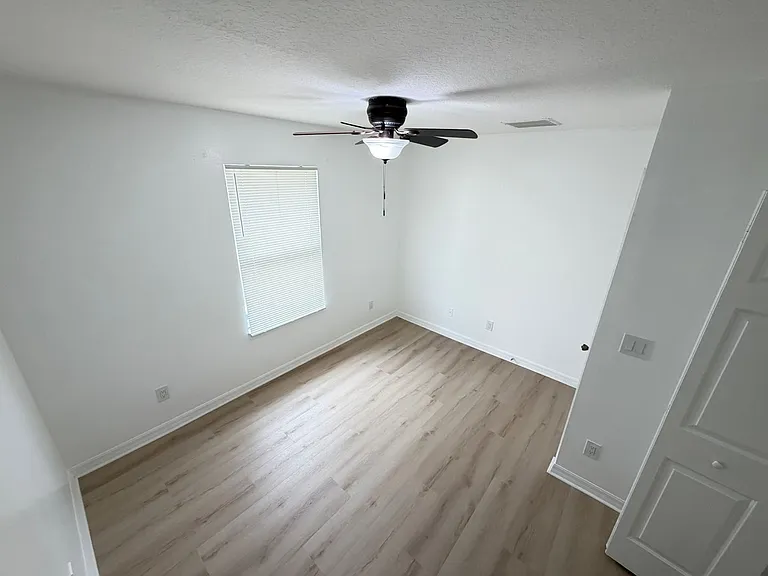 151 Granada Blvd — Photo 36