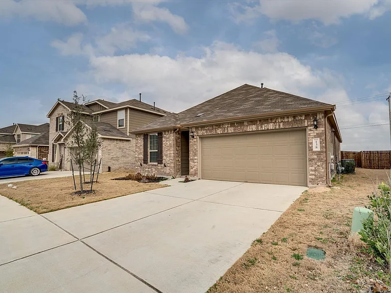 138 Duroc Dr — Photo 3