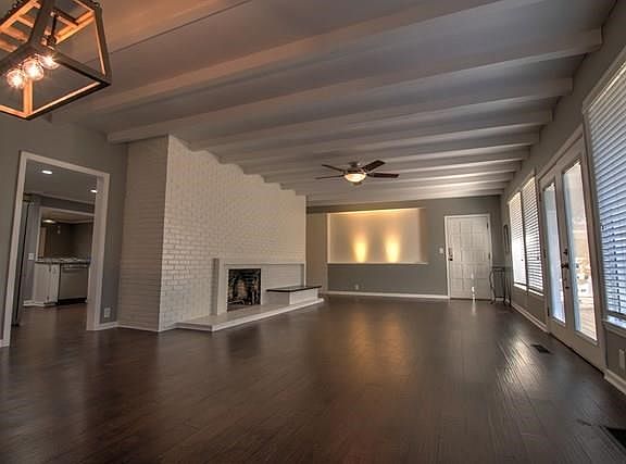 Front Fenced in Terrace w/ Brick Pavers