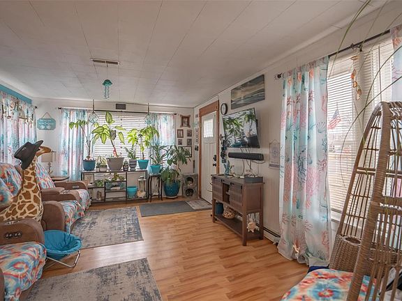 4th image of 505 Lincoln Ave